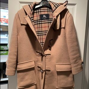 Burberry wool coat for fall; no stains